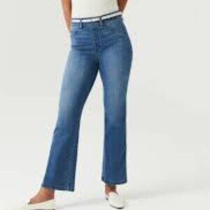 Spanx Pull on Kick Flare Jeans Size XS